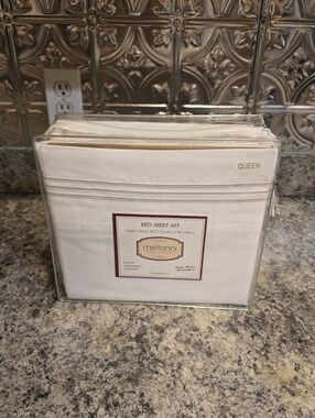 New Mellanni 1800 Brushed Microfiber Queen Bed Sheet Set 4 Piece - White